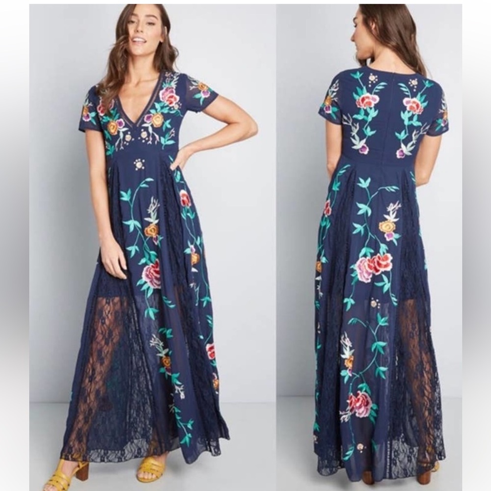 Frock And Frill Floral Embroidered Navy Lace Maxi Dress Women’s Size 14